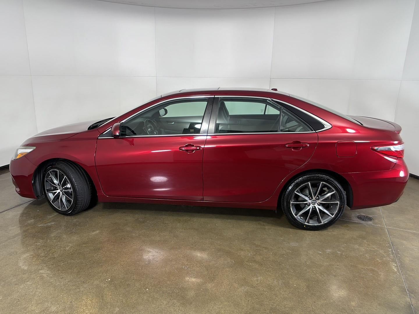 2015 Toyota Camry XSE