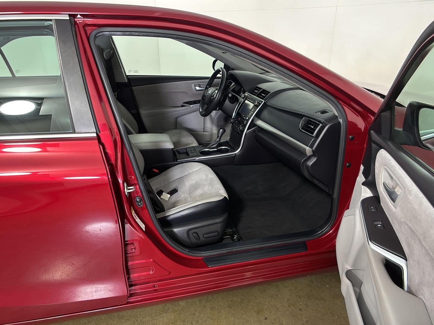 2015 Toyota Camry XSE
