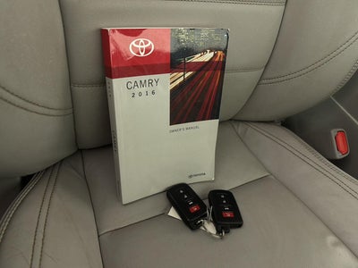 2016 Toyota Camry XLE
