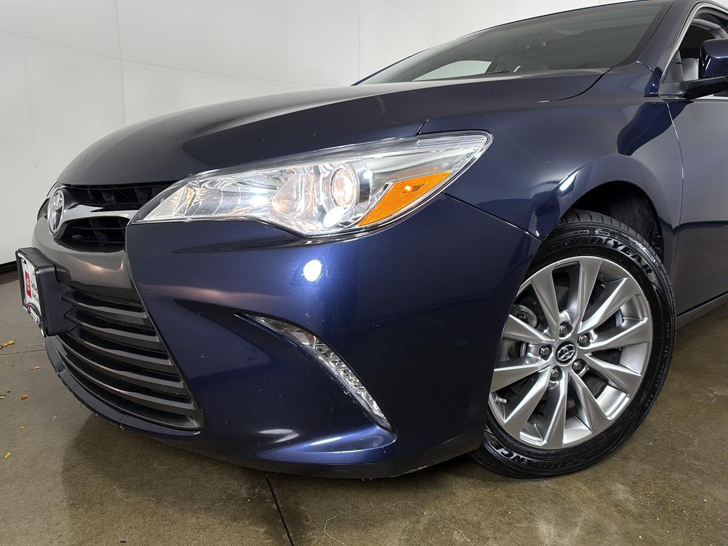 2016 Toyota Camry XLE