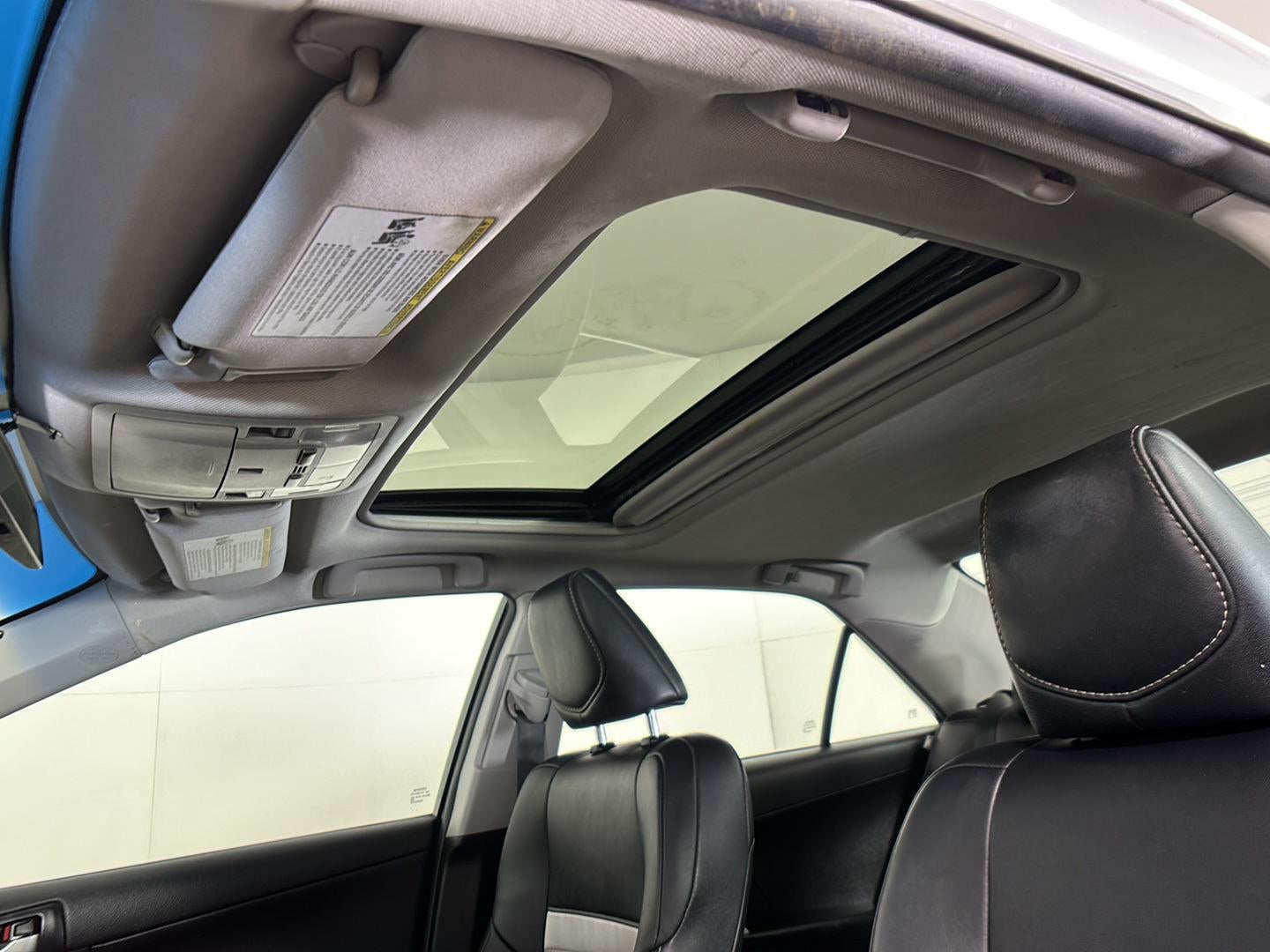 2014 Toyota CAMRY Base