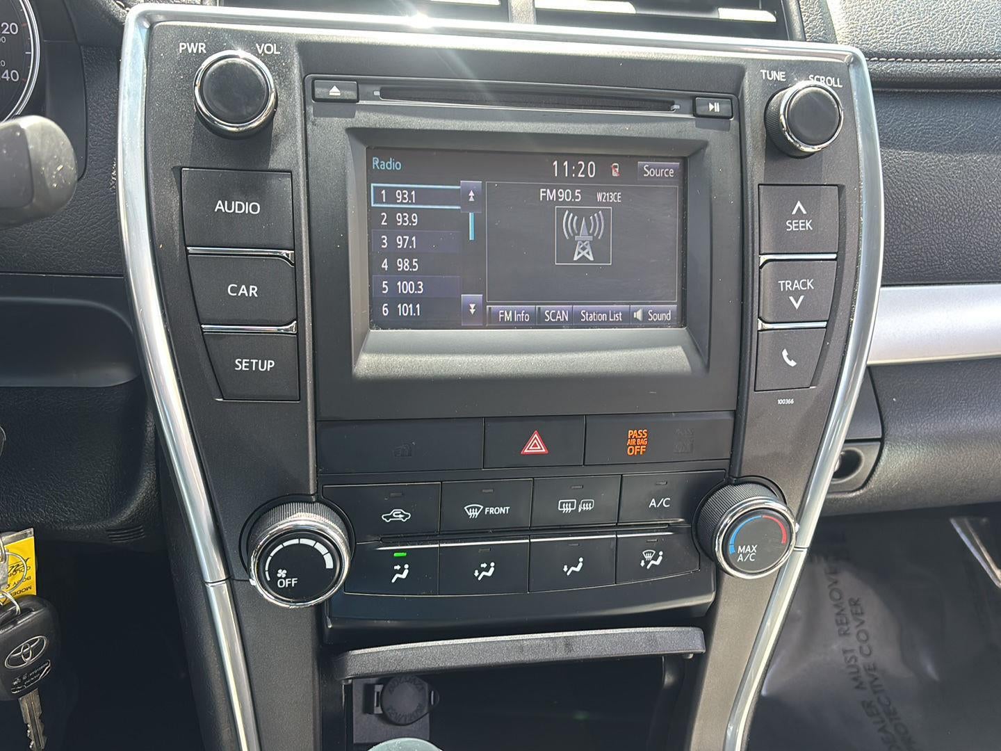 2015 Toyota Camry SE