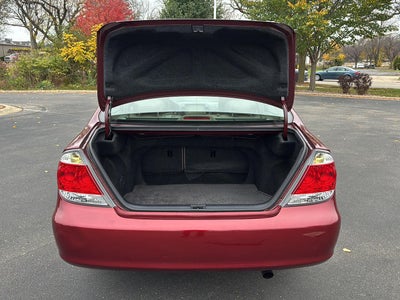 2005 Toyota Camry XLE V6