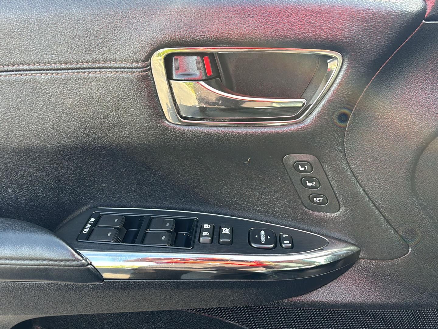 2013 Toyota Avalon Limited
