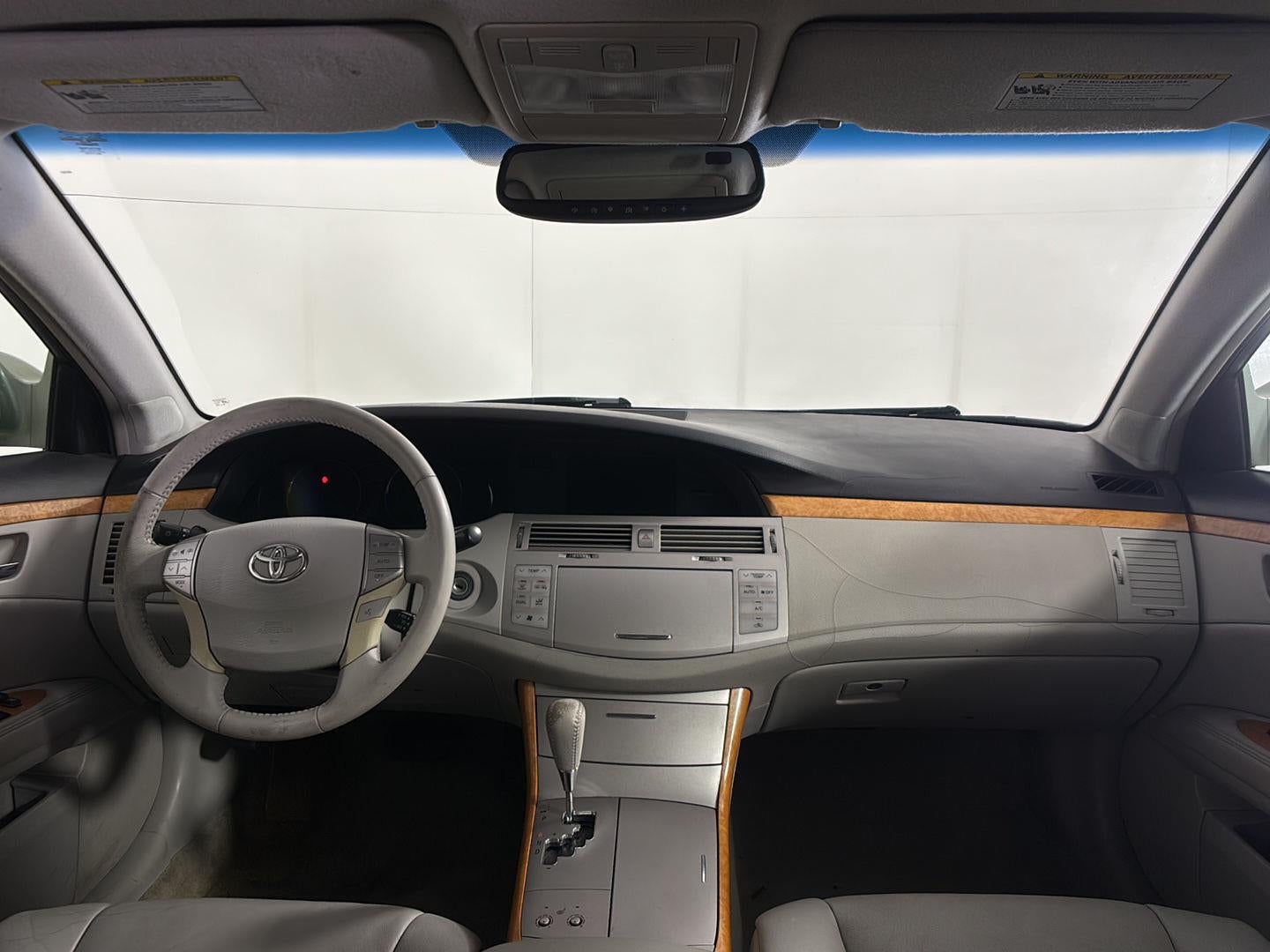 2006 Toyota Avalon XLS
