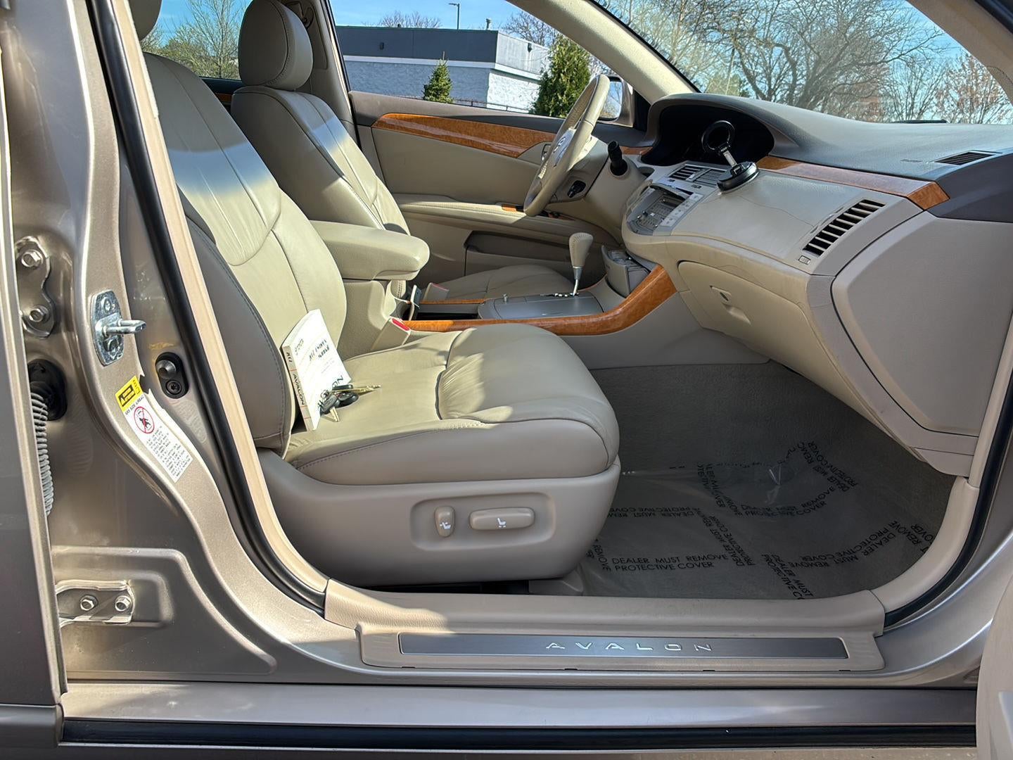 2007 Toyota Avalon XLS
