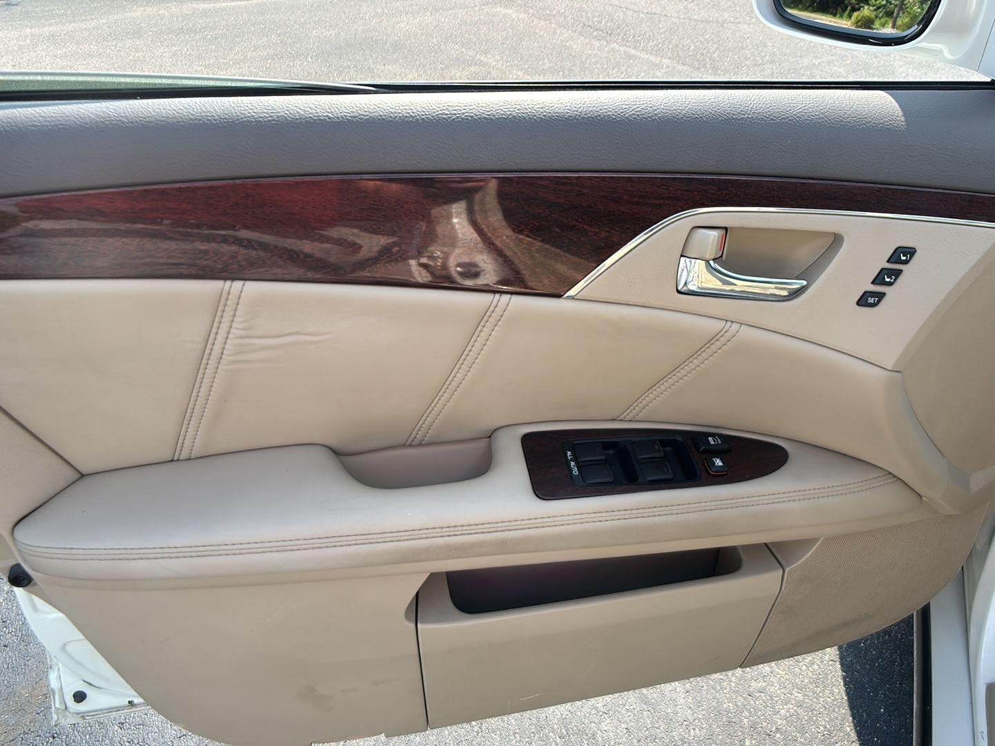 2010 Toyota Avalon Limited