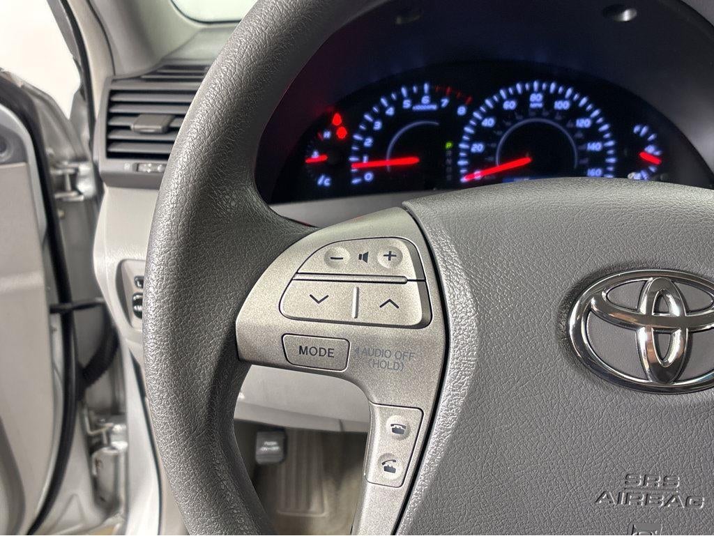 2010 Toyota Camry LE