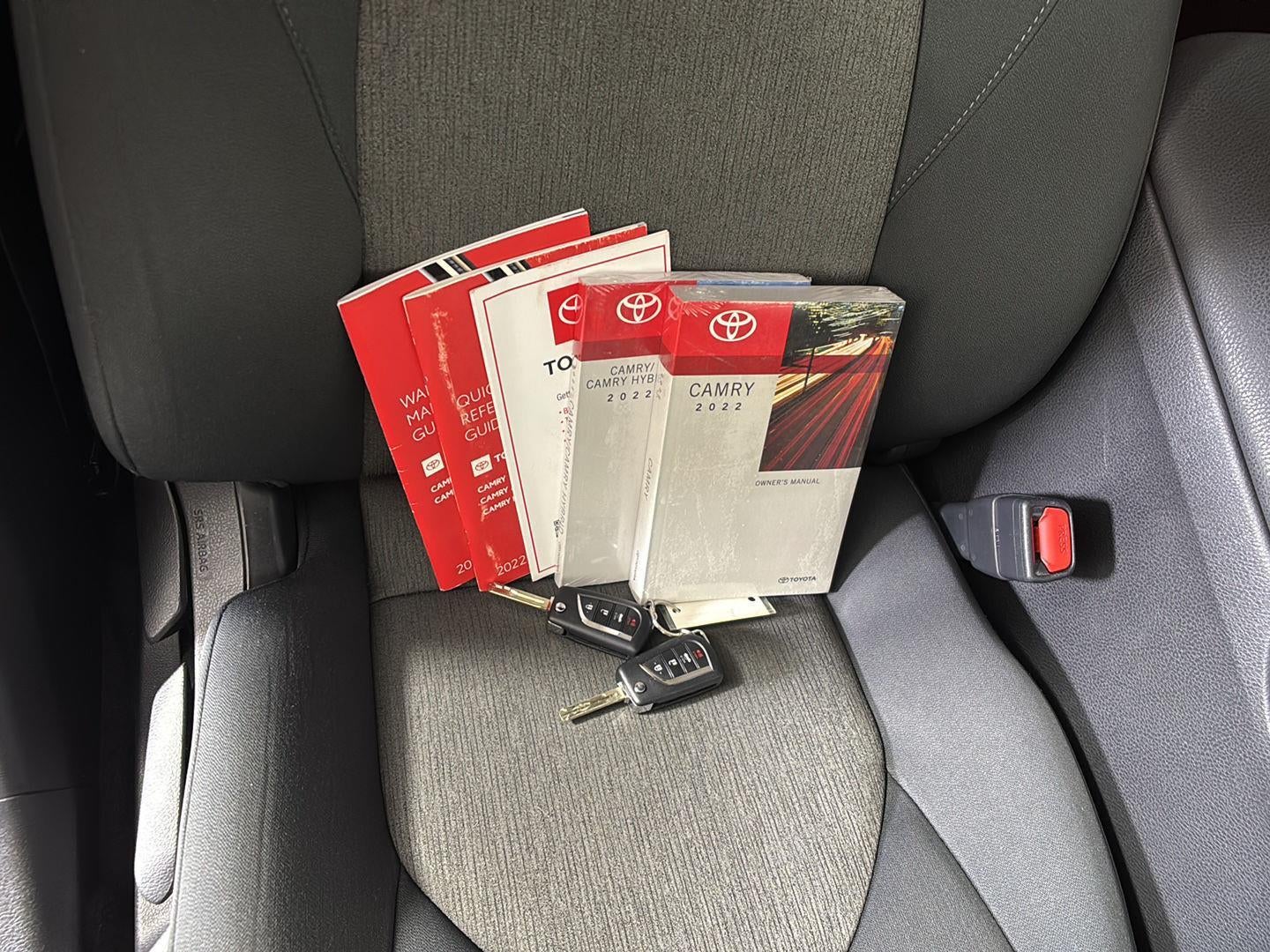 2022 Toyota Camry LE