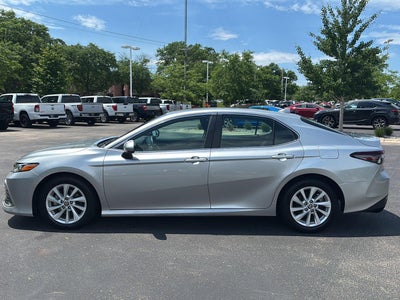 2022 Toyota Camry LE