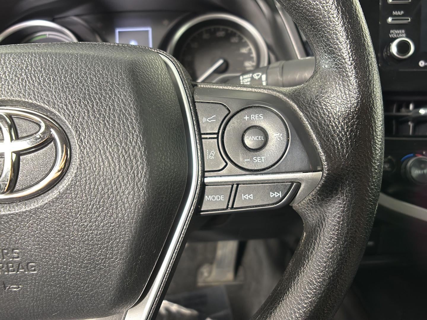 2024 Toyota Camry Hybrid LE