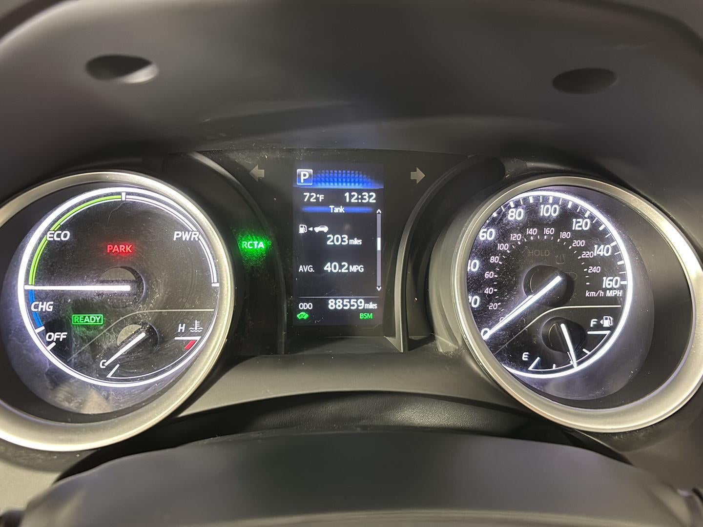 2024 Toyota Camry Hybrid LE