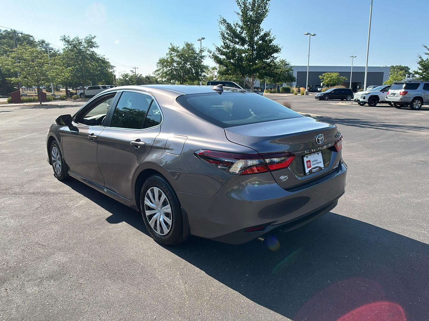 2024 Toyota Camry Hybrid LE