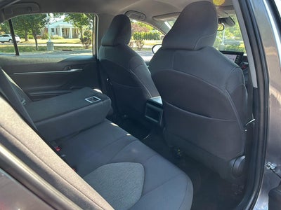 2024 Toyota Camry Hybrid LE