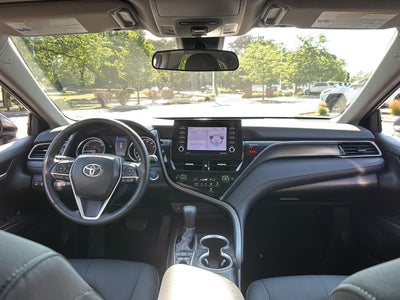 2024 Toyota Camry Hybrid LE
