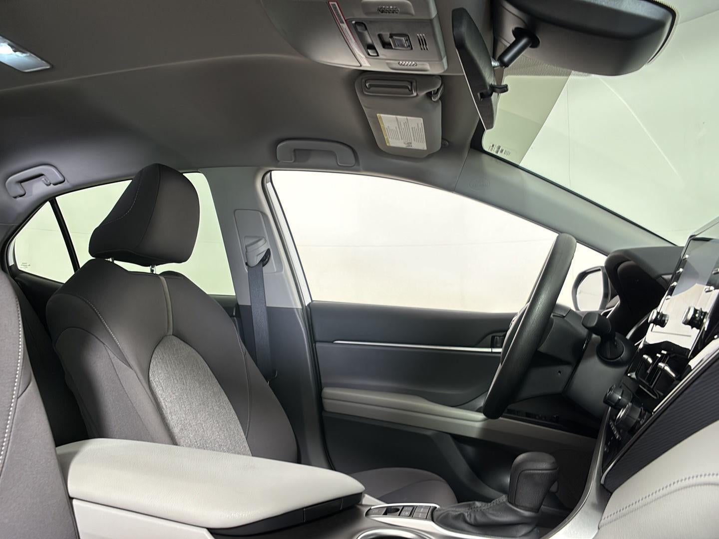 2023 Toyota Camry Hybrid LE