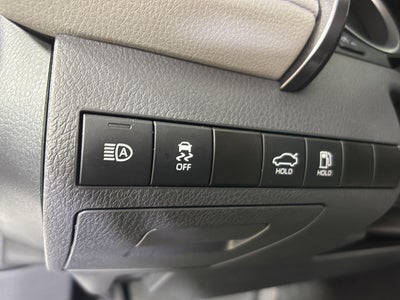 2023 Toyota Camry Hybrid LE