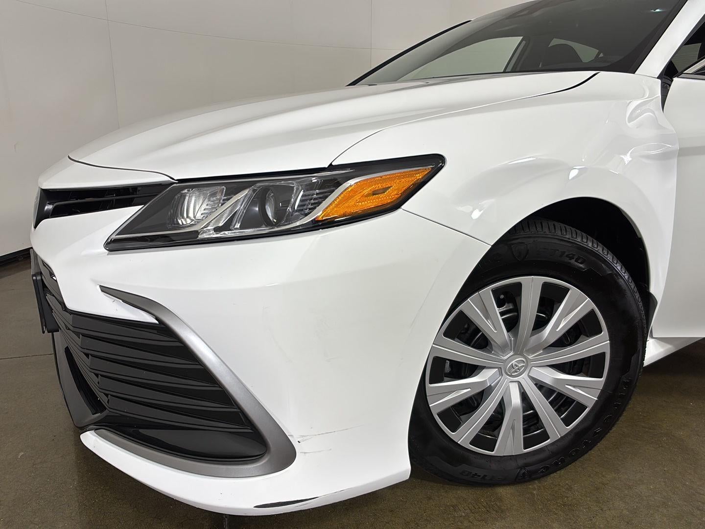2023 Toyota Camry Hybrid LE