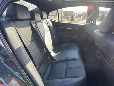 2025 Toyota CAMRY Base