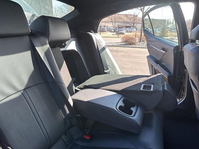 2025 Toyota CAMRY Base