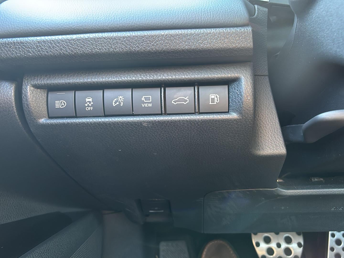 2025 Toyota CAMRY Base