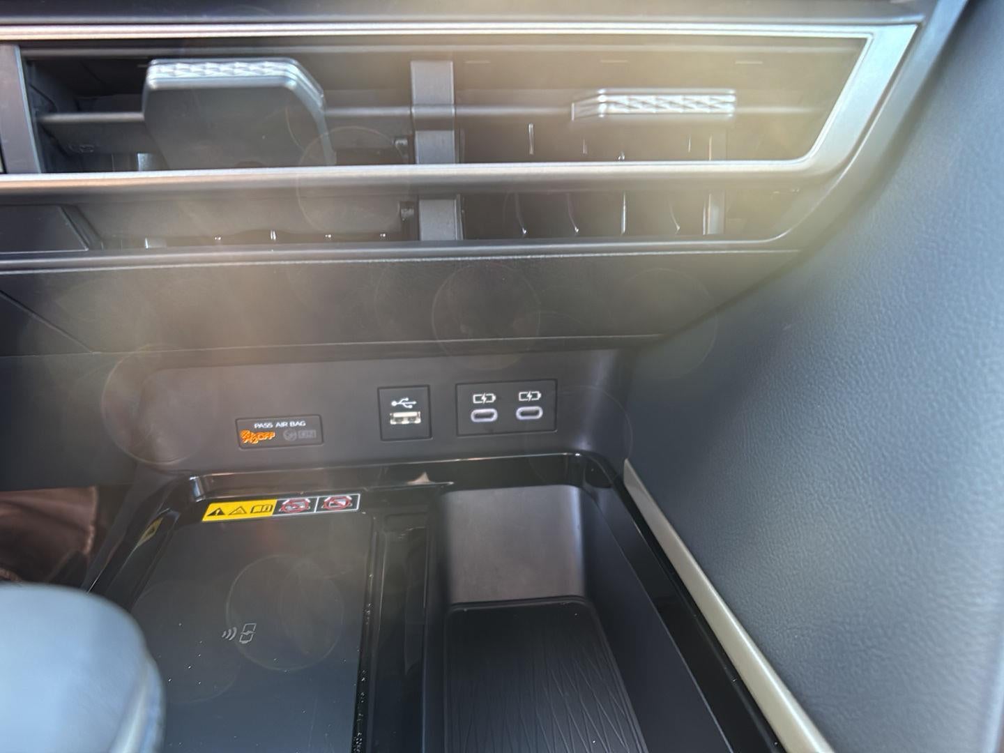 2025 Toyota CAMRY Base