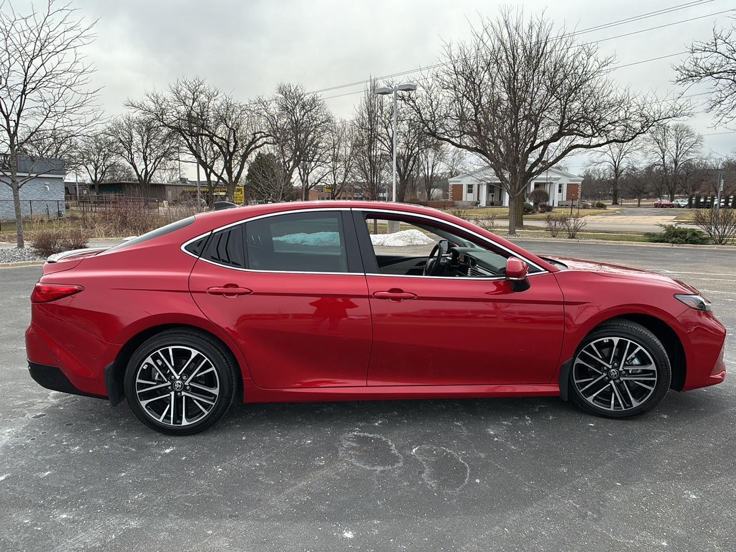 2025 Toyota Camry XLE