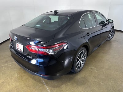 2024 Toyota Camry Hybrid XLE