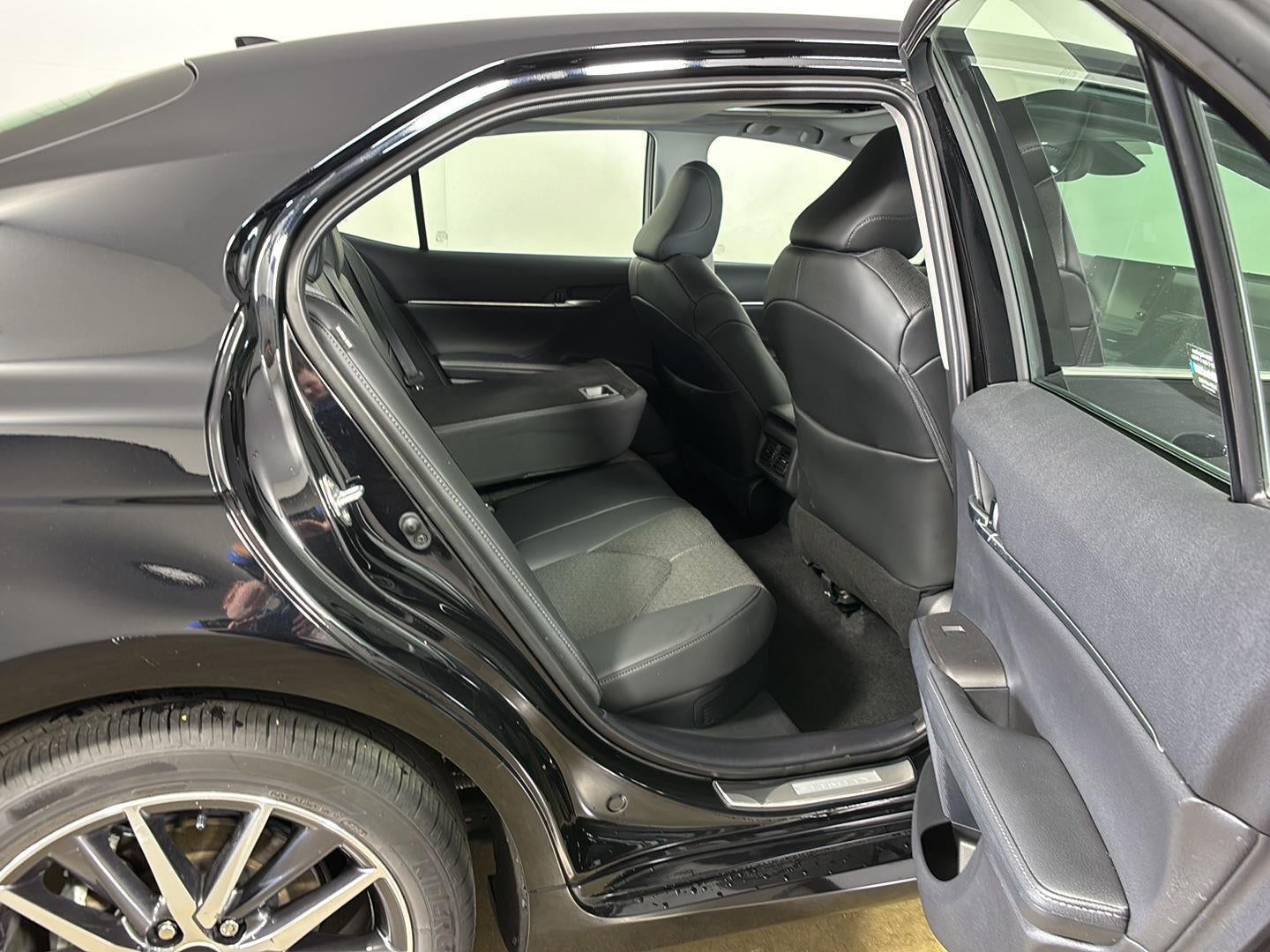 2024 Toyota Camry Hybrid XLE