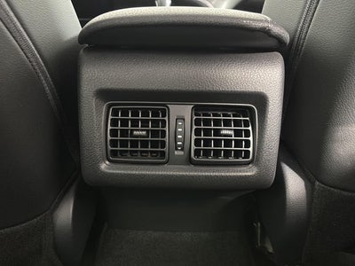 2024 Toyota Camry Hybrid XLE