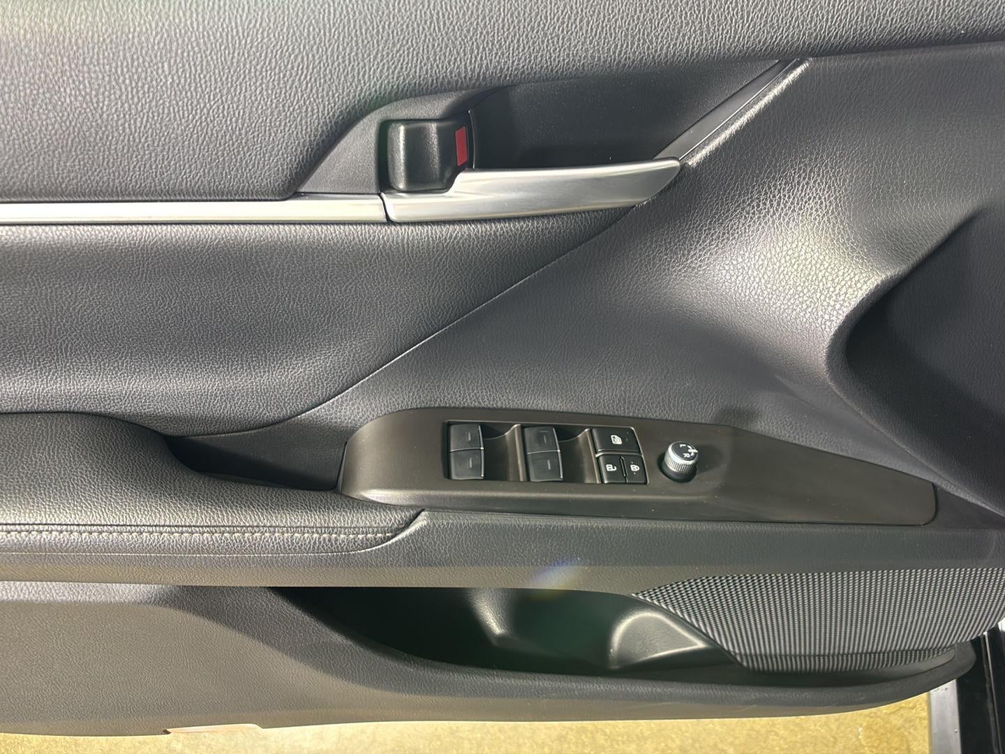 2024 Toyota Camry Hybrid XLE