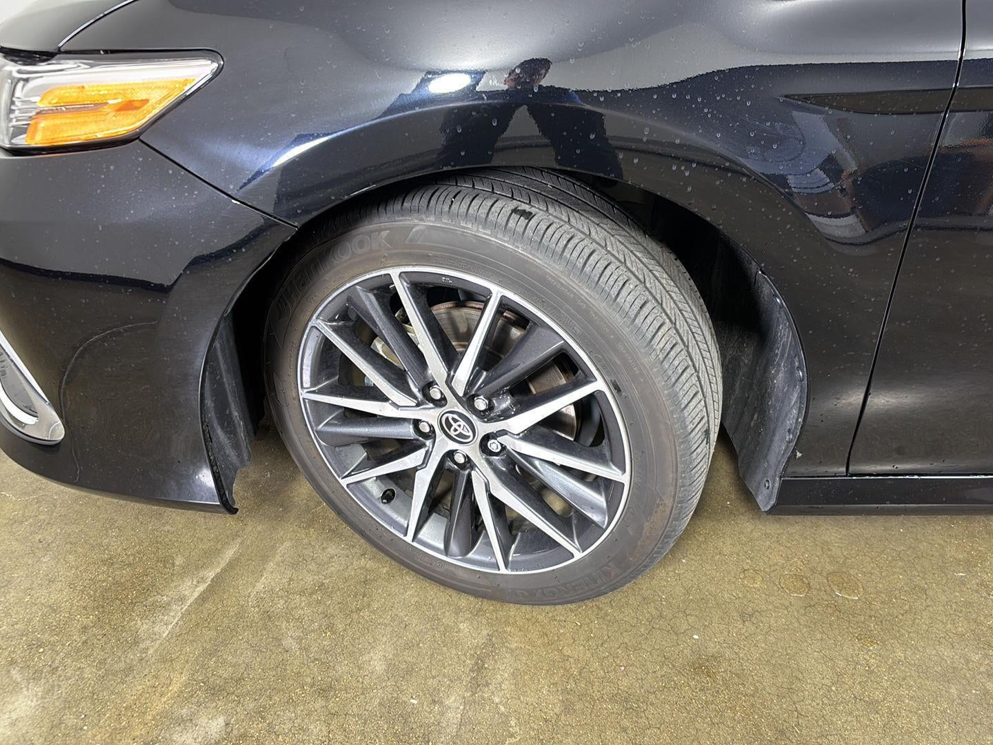 2024 Toyota Camry Hybrid XLE