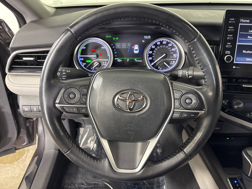 2023 Toyota Camry Hybrid XLE