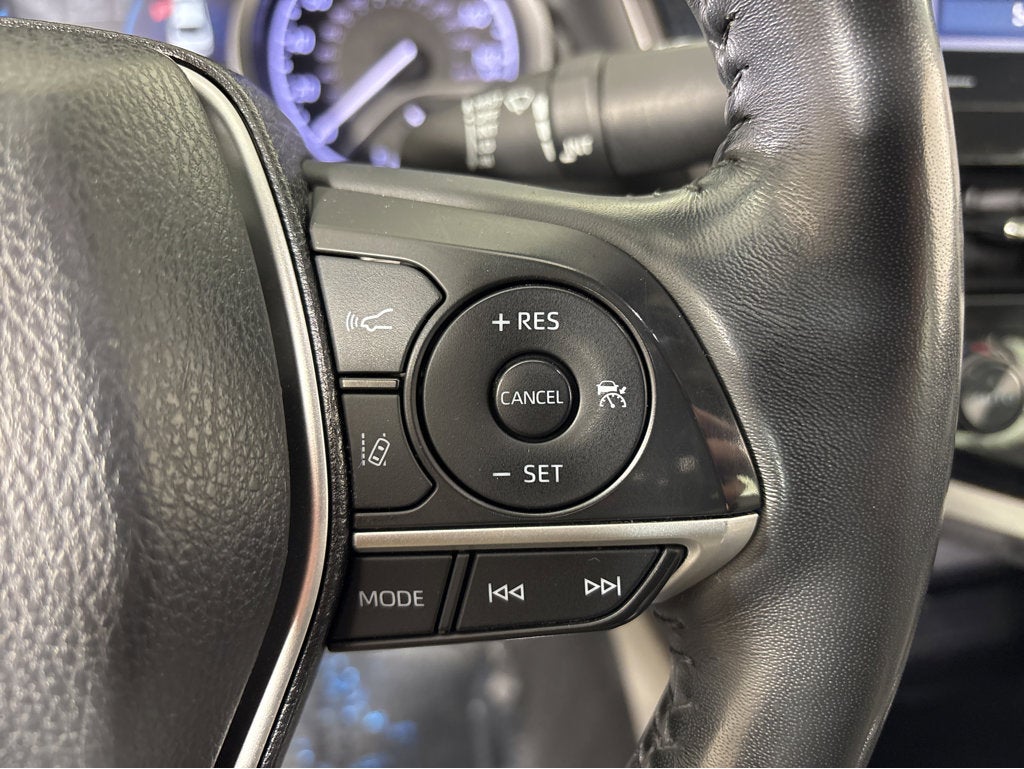 2023 Toyota Camry Hybrid XLE