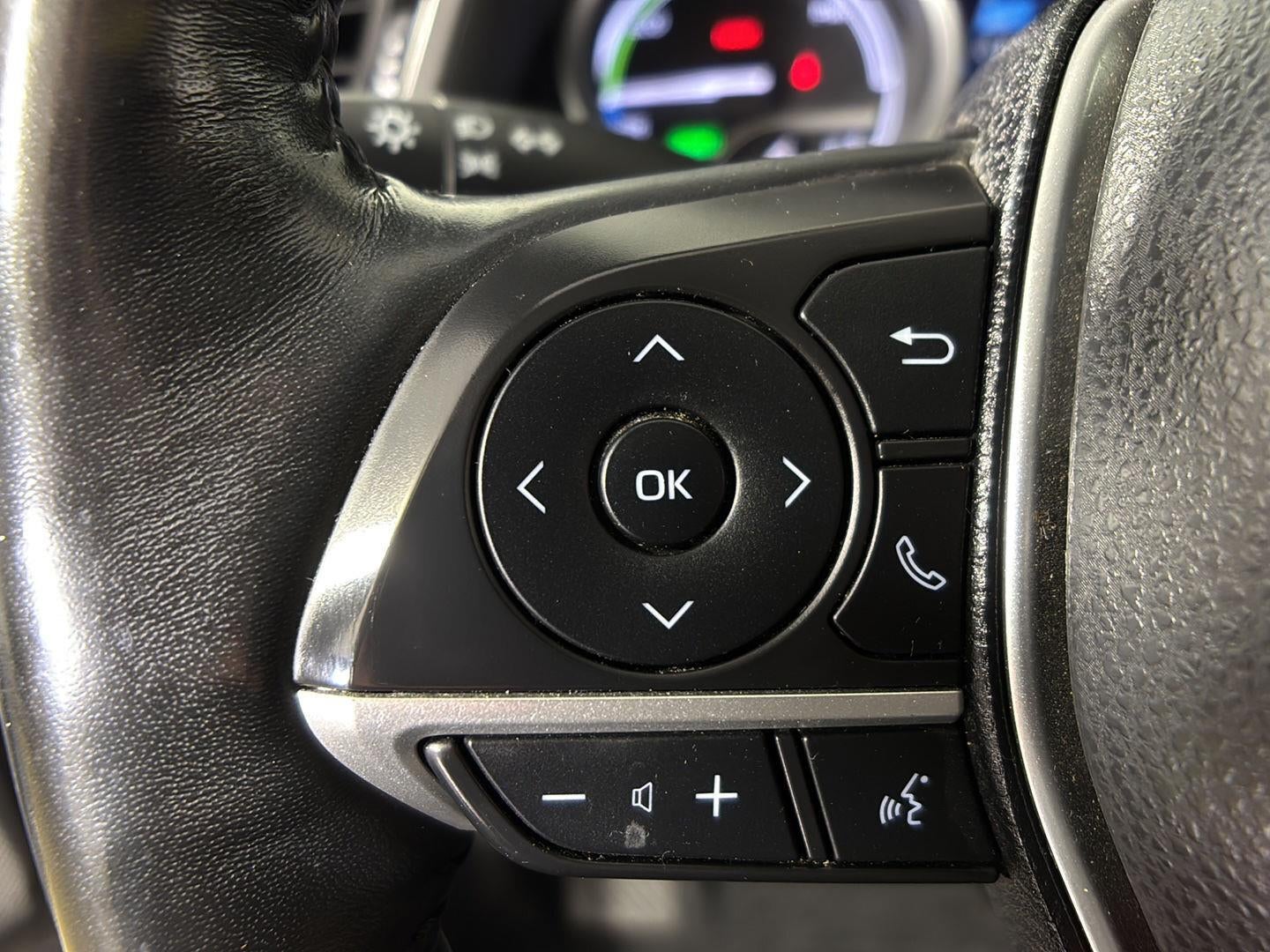 2024 Toyota Camry Hybrid XLE