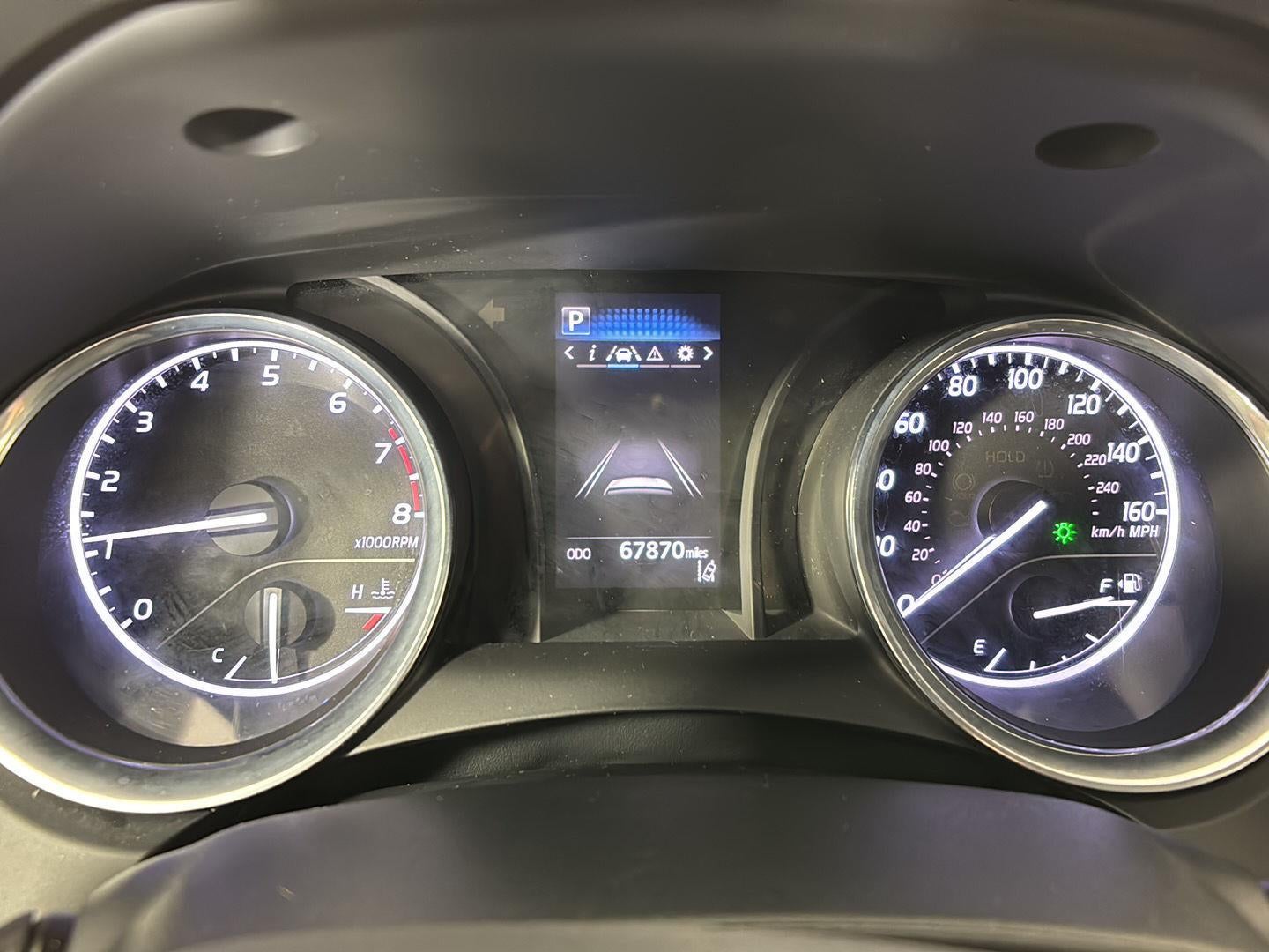 2020 Toyota Camry SE