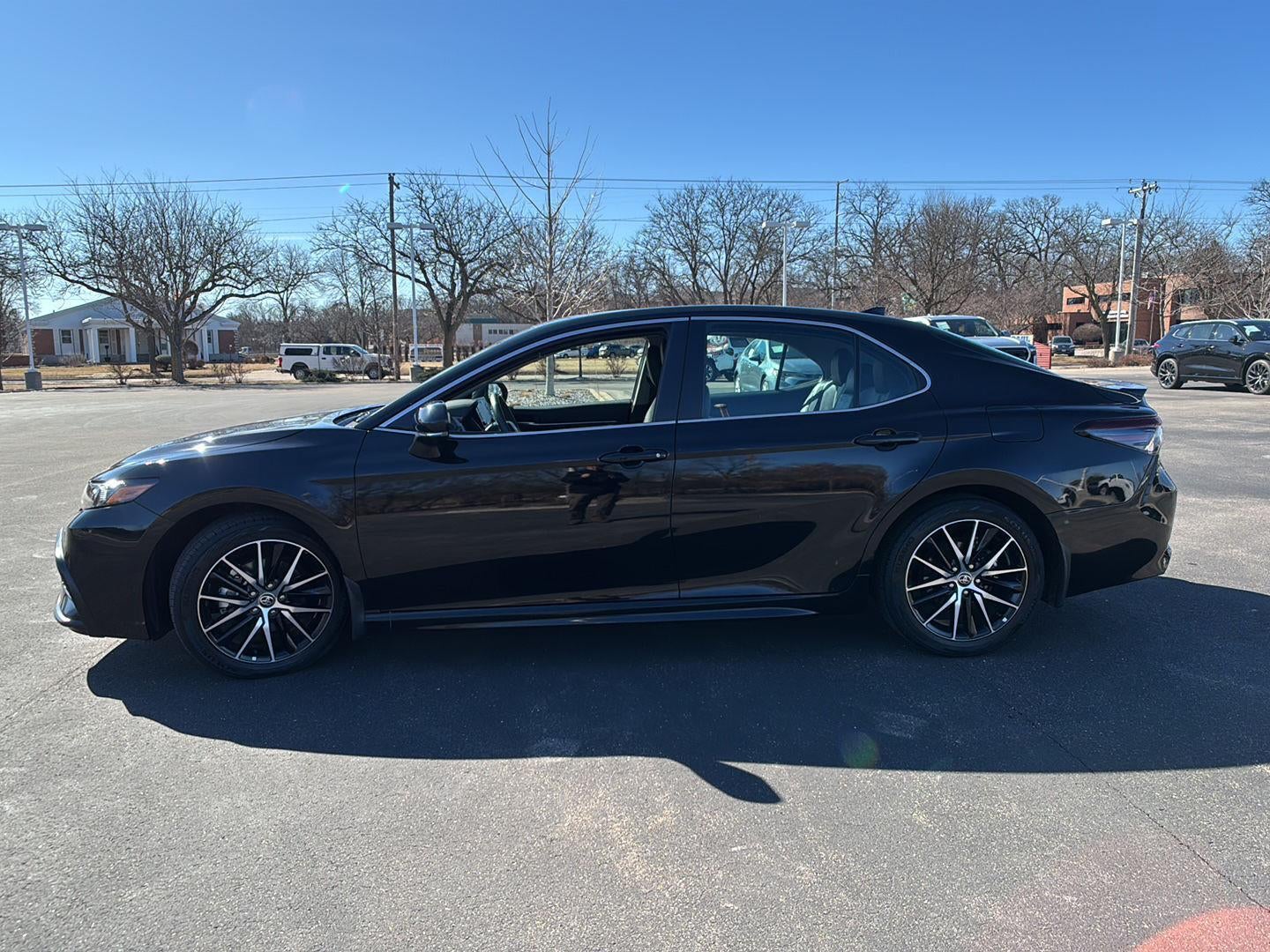 2024 Toyota Camry SE
