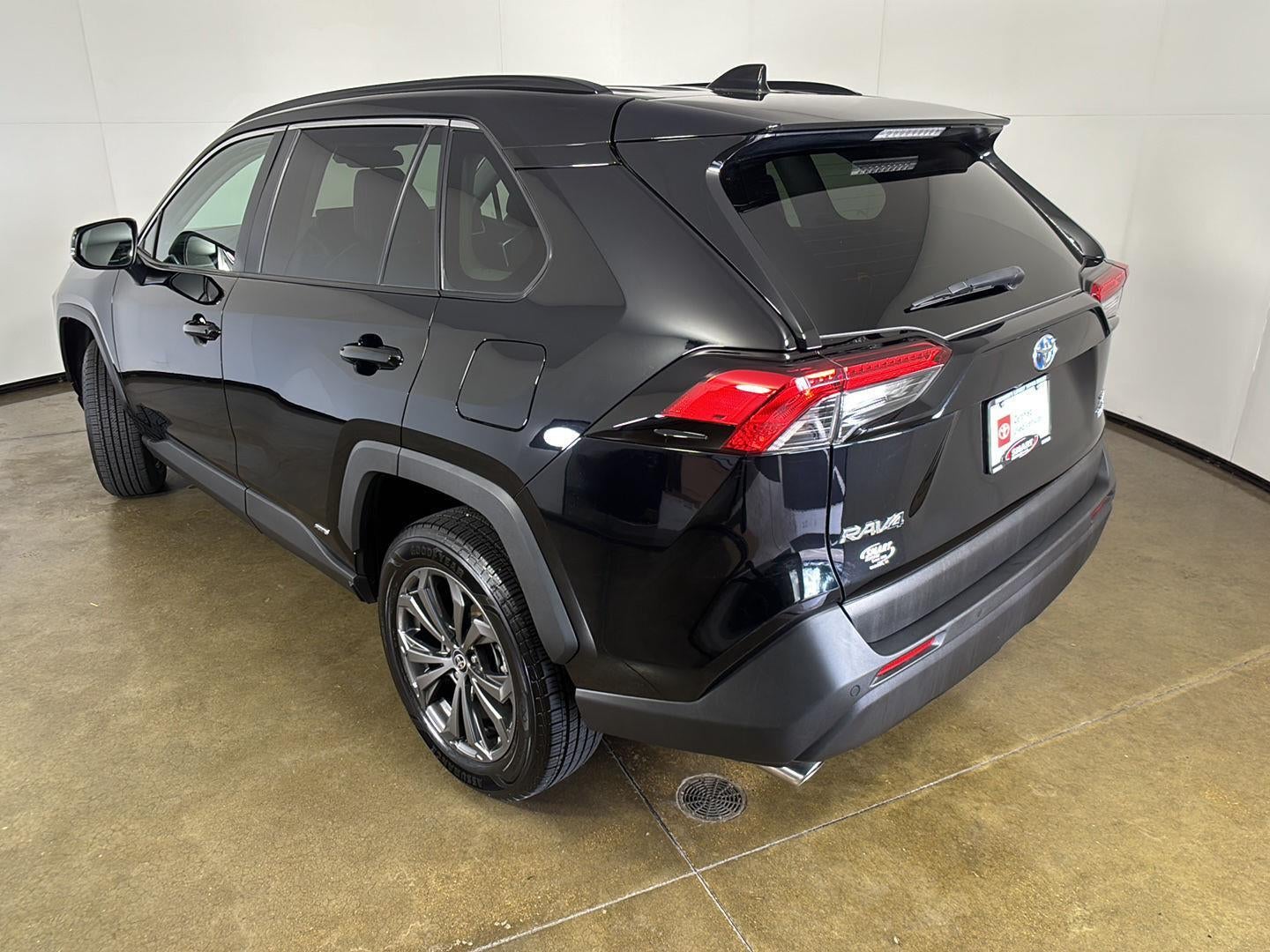2024 Toyota RAV4 Hybrid XLE Premium