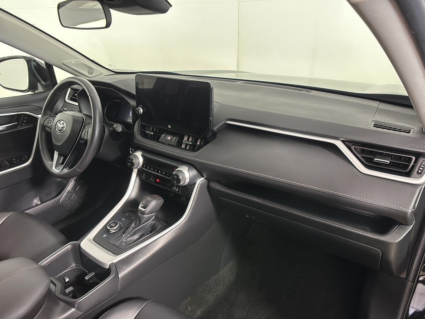 2023 Toyota RAV4 Hybrid XLE Premium