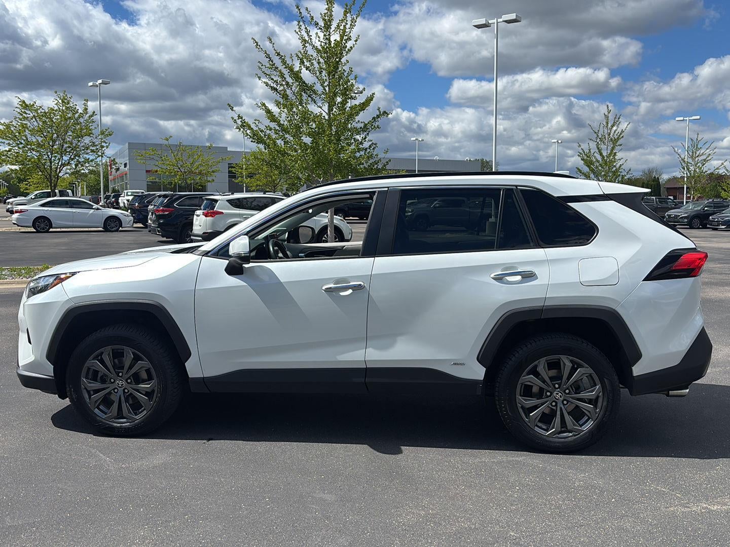 2023 Toyota RAV4 Hybrid Limited