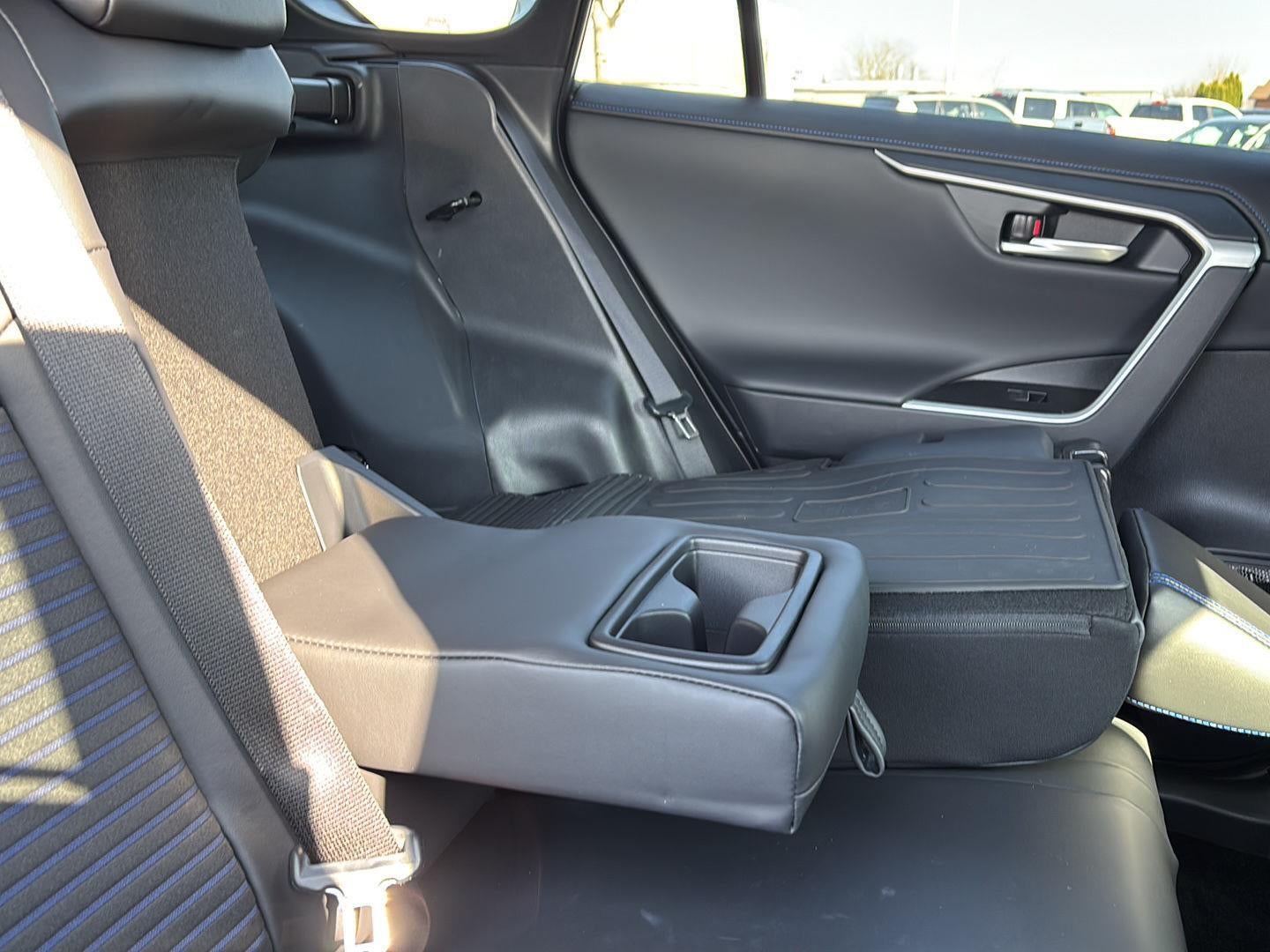 2025 Toyota RAV4 Hybrid XSE