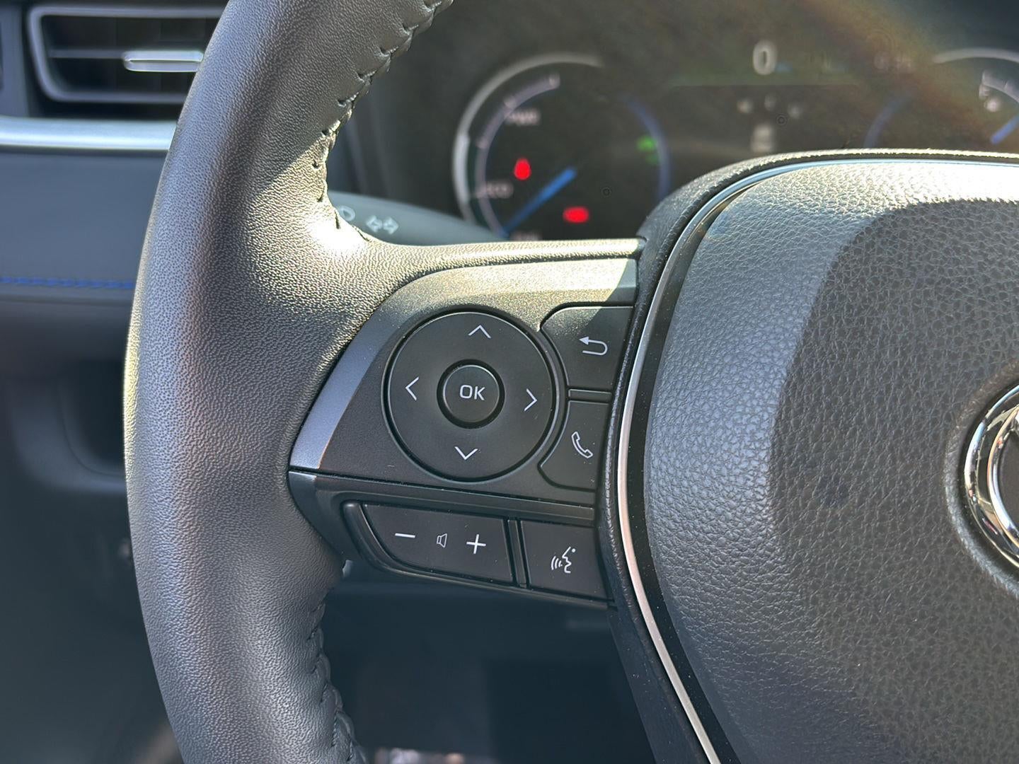 2025 Toyota RAV4 Hybrid XSE