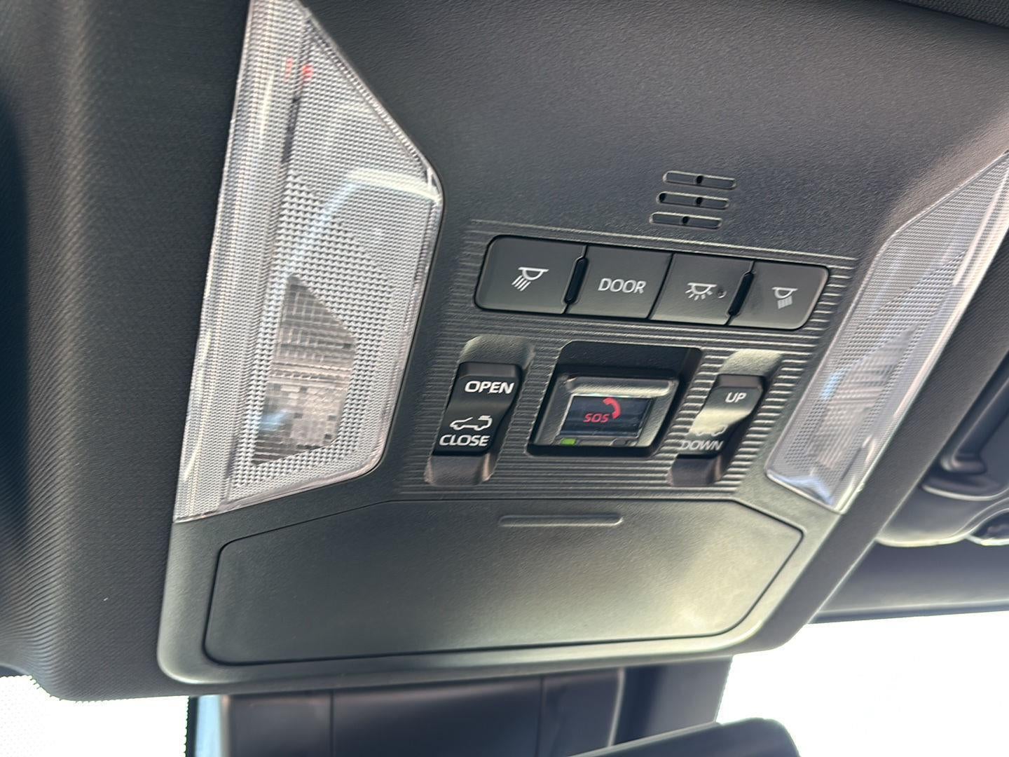 2025 Toyota RAV4 Hybrid XSE