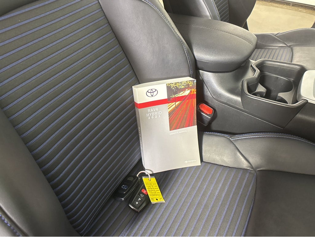 2021 Toyota RAV4 Hybrid XSE