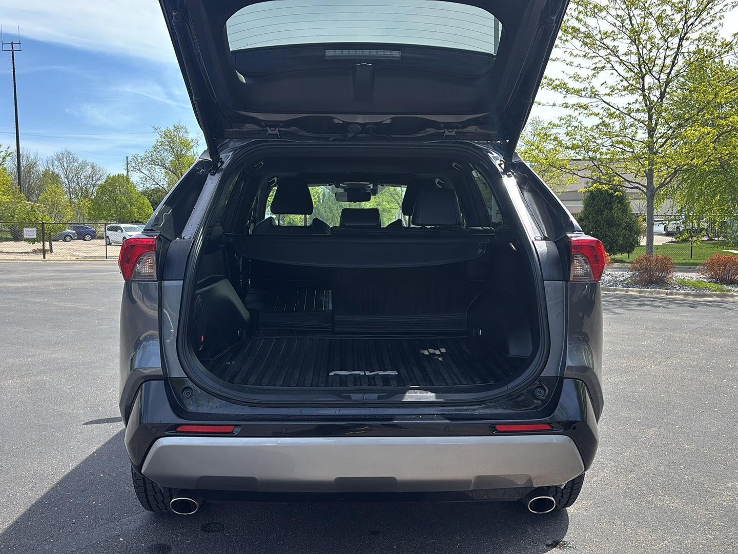 2022 Toyota RAV4 Hybrid XSE