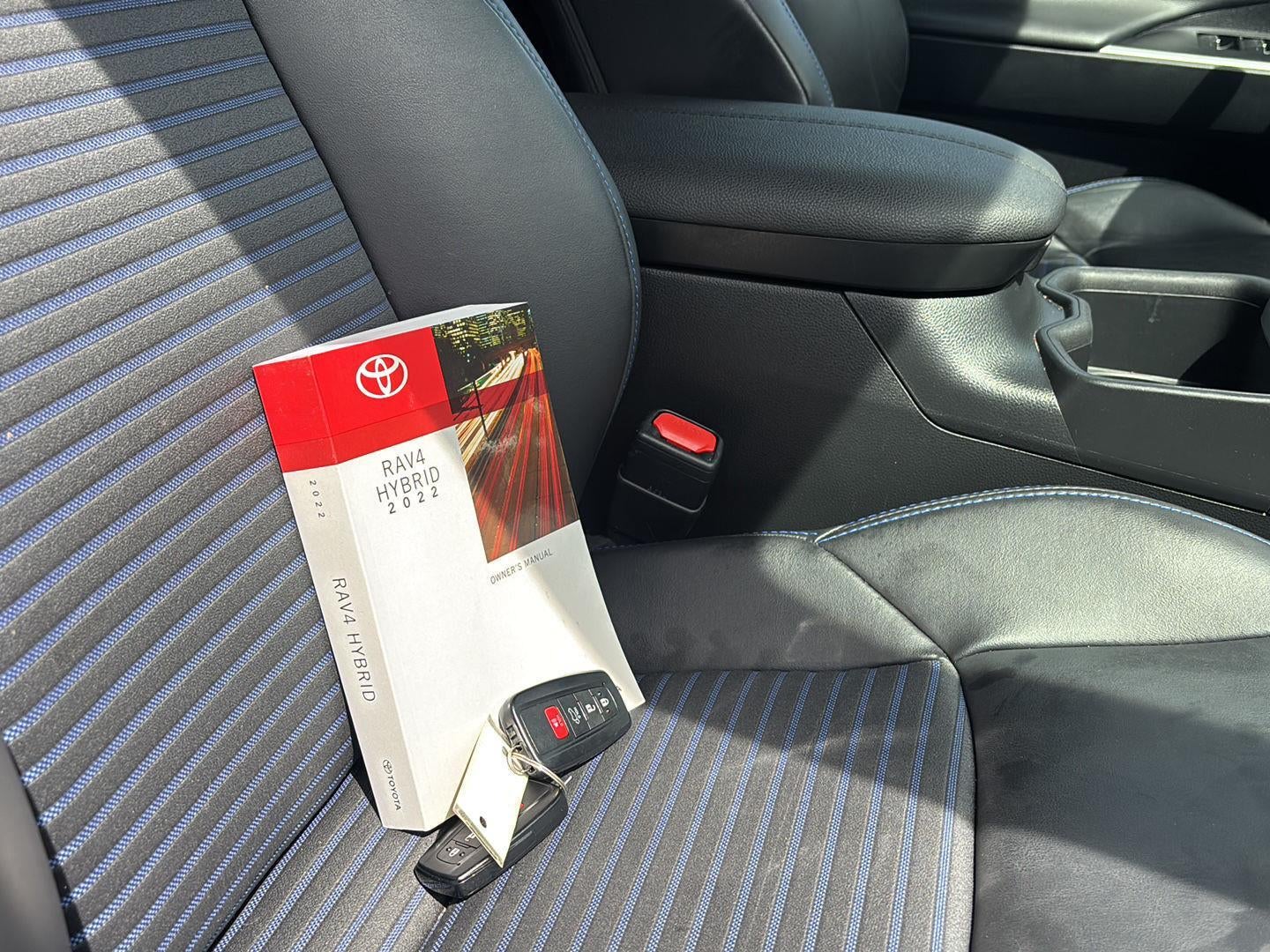 2022 Toyota RAV4 Hybrid XSE