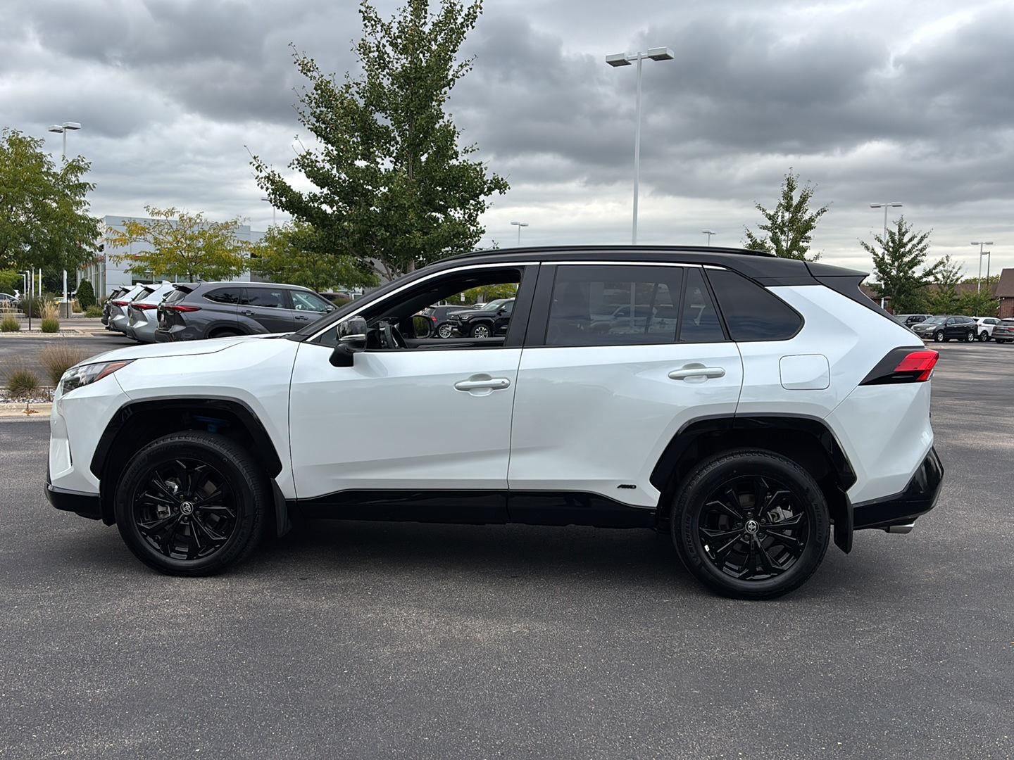 2024 Toyota Rav4 Hybrid XSE