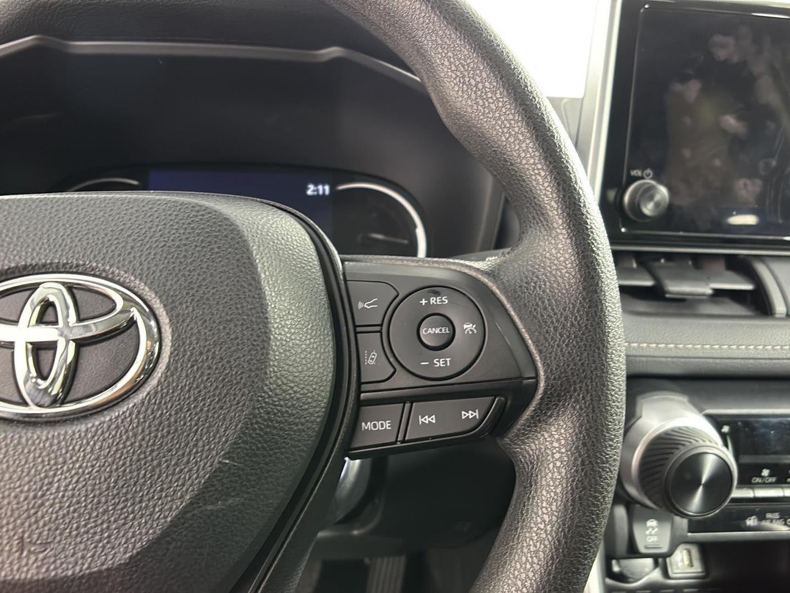 2021 Toyota RAV4 Hybrid LE