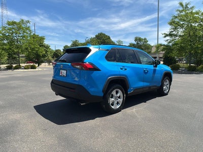 2021 Toyota RAV4 LE