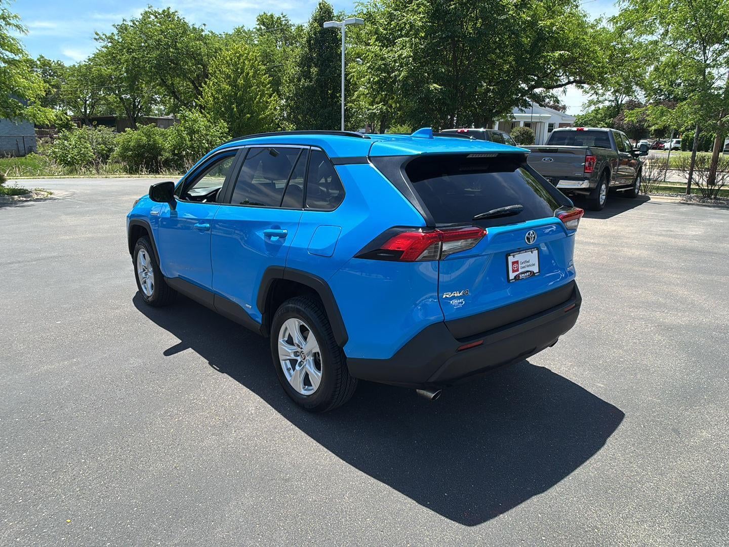 2021 Toyota RAV4 LE
